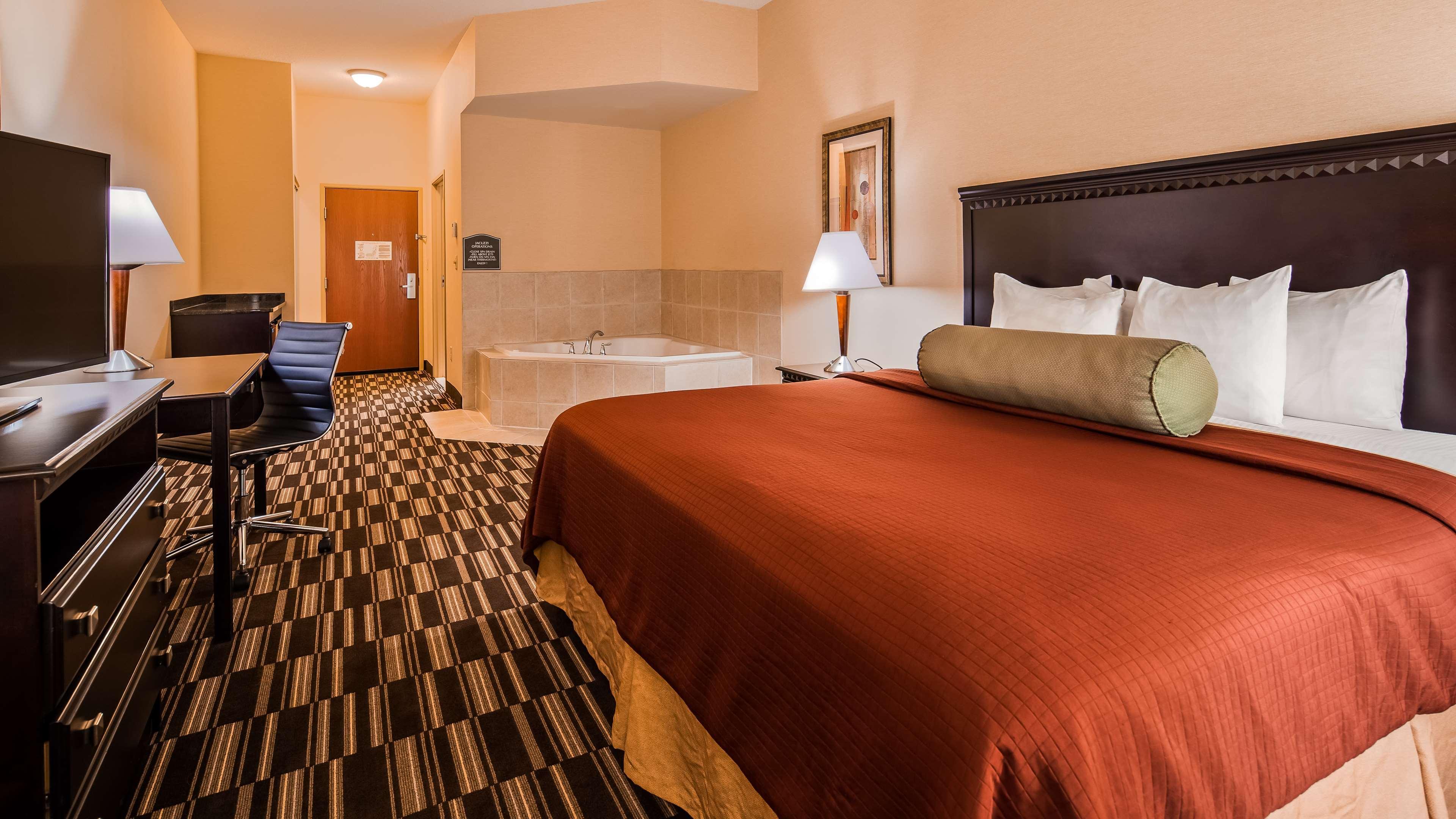 Best Western Plus Victor Inn & Suites Luaran gambar