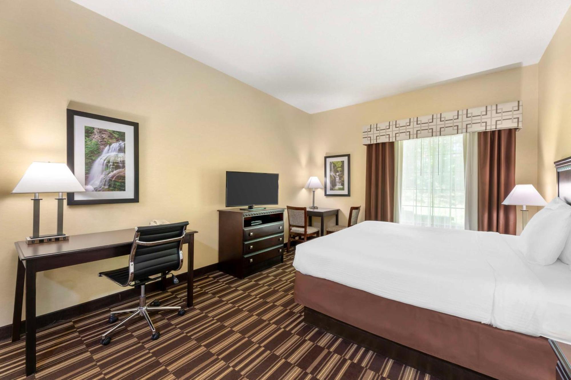 Best Western Plus Victor Inn & Suites Luaran gambar