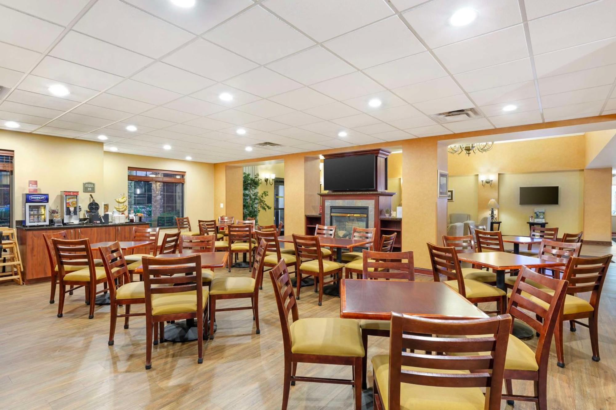 Best Western Plus Victor Inn & Suites Luaran gambar